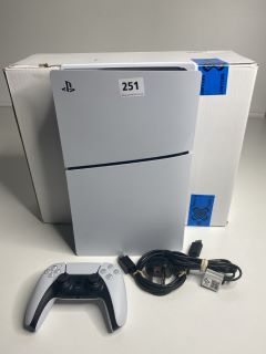 SONY PS5 GAME CONSOLE IN WHITE & BLACK. (WITH BOX, CONTROLLER, HDMI CABLE, POWER CABLE & USB CABLE) (DISK DRIVE FAULT)  [JPTN41038]