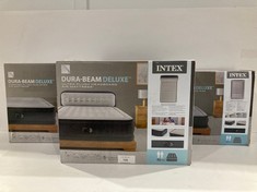 3 X INTEX DELUXE INFLATABLE MATTRESSES INCLUDING DURA-BEAM DELUXE ULTRA PLUSH HEADBOARD AIR MATTRESS.