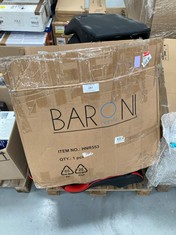 PALLET OF ASSORTED GAMING AND OFFICE CHAIRS INCLUDING BARONI HNR553 (MAY BE BROKEN OR INCOMPLETE).