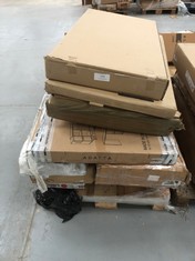 PALLET OF ASSORTED FURNITURE INCLUDING 2/2 BED LIT (MAY BE BROKEN OR INCOMPLETE).