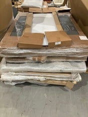 PALLET OF A VARIETY OF HEADBOARDS OF DIFFERENT SIZES AND MODELS INCLUDING HEADBOARD FOR DOUBLE BED IN WHITE COLOUR.