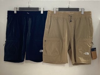 THE NORTH FACE WOMEN'S PACKABLE SHORTS IN BLACK - UK 16 TO INCLUDE THE NORTH FACE WOMEN'S PACKABLE SHORTS IN KELP TAN - UK 16: LOCATION - J11