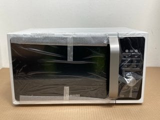 SAMSUNG 23L MICROWAVE OVEN: LOCATION - I16