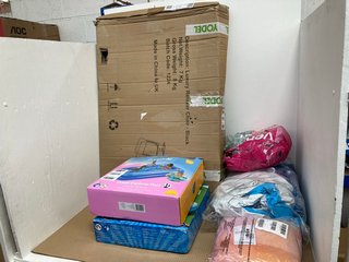 QTY OF ASSORTED ITEMS TO INCLUDE BESTWAY INFLATABLE POOL: LOCATION - I16