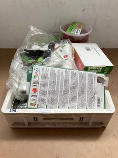 QTY OF ASSORTED ITEMS TO INCLUDE 5 X TUBS OF HARIBO GIANT STRAWBS - BBE 1/25: LOCATION - I12