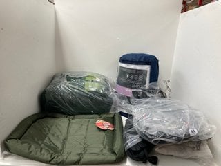 QTY OF ASSORTED OUTDOOR ITEMS TO INCLUDE BERGHAUS 25L 24/SEVEN+ BACKPACK: LOCATION - J4