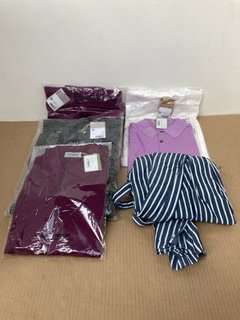 6 X ASSORTED WOMENS CLOTHING ITEMS TO INCLUDE TOMMY JEANS STRIPED TROUSERS IN BLUE/WHITE - SIZE 33: LOCATION - H3