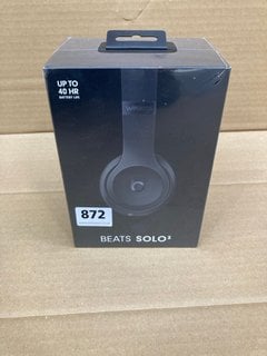 BEATS SOLO3 ON EAR WIRELESS BLUETOOTH HEADPHONES WITH CARRY CASE - RRP £120.00: LOCATION - E2