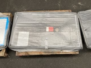 (COLLECTION ONLY) PEARLSTONE BLACK SLATE EFFECT 1400 X 800MM - RRP £575: LOCATION - A7