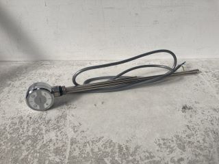 HEATING ELEMENT FOR TOWEL RADIATORS IN CHROME - RRP £90: LOCATION - RACKING 2