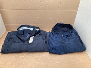 2 X MENS RAGING BULL SOFT SHELL WINDCHEATER JACKETS IN NAVY - SIZE XXL - RRP £109: LOCATION - C10