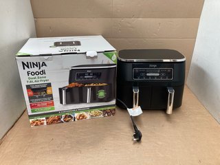 NINJA FOODI DUAL ZONE 7.6L AIR FRYER - MODEL AF300UK - RRP £219: LOCATION - C9