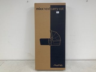 NUNA MIXX NEXT CARRY COT IN CAVIAR(SEALED) - MODEL CC09822CVRGL - RRP £200: LOCATION - BOOTH