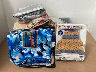 BOX OF ASSORTED BEDDING TO INCLUDE YOUNIS SONS FABRICS VOLUME 10 BEDDING IN BEIGE - SIZE KING: LOCATION - WA5