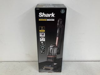 SHARK ANTI-HAIR WRAP UPRIGHT VACUUM WITH LIFT-AWAY - MODEL NZ690UKT - RRP £250: LOCATION - BOOTH