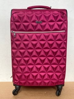 ROCK WHEELED SOFT SHELL SUITCASE IN FUCHSIA: LOCATION - A 11