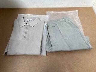 ARNE TEXTURED INTERLOCK SHORT IN STONE - UK SIZE: MEDIUM TO INCLUDE ARNE COTTON KNITTED ZIP POLO SHIRT IN STONE - UK SIZE: MEDIUM: LOCATION - A 7