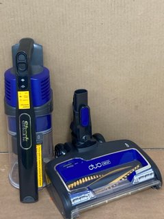 SHARK AHW FLOOR NOZZLE TO INCLUDE SHARK LIGHTWEIGHT CORDLESS STICK VACUUM CLEANER- MODEL NO. IZ251UK 26: LOCATION - A 6