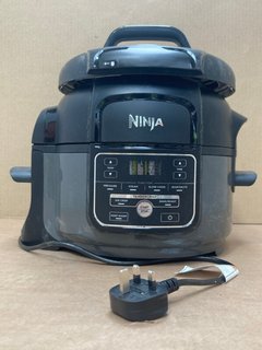 NINJA FOODI MINI 6-IN-1 MULTI COOKER -MODEL NO OP100UK- RRP £99.99: LOCATION - B5