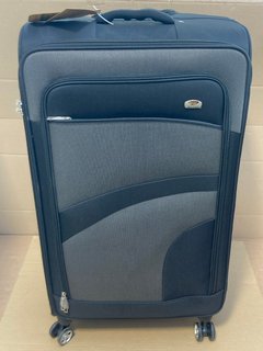 AEROLITE LARGE LIGHTWEIGHT WHEELED FABRIC SUITCASE IN BLACK: LOCATION - B7