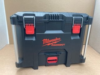 MILWAUKEE XL PACKOUT TOOL BOX - RRP £99.99: LOCATION - B8