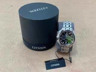 CITIZEN ECO-DRIVE MENS CHRONOGRAPH WATCH WITH BLACK FACE AND STAINLESS STEEL STRAP- AT2260-53E : RRP £525.00: LOCATION - B13