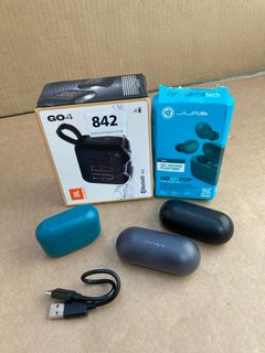 5 X ASSORTED EARPHONES AND SPEAKERS TO INCLUDE JBL GRAB AND GO BLUETOOTH WIRELESS SPEAKER: LOCATION - C17