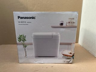 PANASONIC AUTOMATIC BREAD MAKER - MODEL SDB2510 - RRP £119: LOCATION - C17