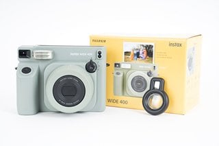 FUJIFILM INSTAX WIDE 400 INSTANT CAMERA - MODEL A004402 - RRP £129: LOCATION - BOOTH