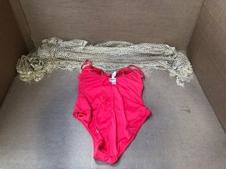 NAIA WOMENS SWIMMING COSTUME IN ROSE PINK - UK SIZE 16 TO INCLUDE NAIA ONE SIZE NET STYLE WRAP AROUND: LOCATION - AR1