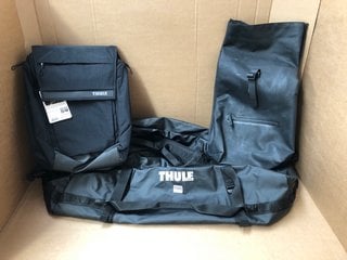 3 X STORAGE BAGS TO INCLUDE THULE LARGE DUFFLE IN BLACK: LOCATION - AR1