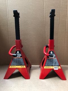 2 X 6 TON RATCHETING JACK STANDS: LOCATION - AR4