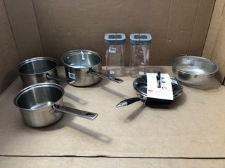 QTY OF ASSORTED KITCHEN ITEMS TO INCLUDE STAINLESS STEEL SAUCEPAN: LOCATION - BR7