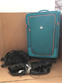 3 X ASSORTED BAGS TO INCLUDE AMERICAN TOURISTER LARGE SOFT SHELL SUITCASE IN BLUE: LOCATION - BR7