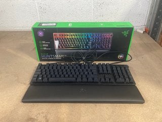 RAZER HUNTSMAN V2 LED GAMING KEYBOARD - RRP £139: LOCATION - BR14