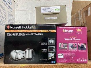 3 X HOUSEHOLD APPLIANCES TO INCLUDE RUSSELL HOBBS STAINLESS STEEL 4 SLICE TOASTER: LOCATION - BR18