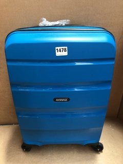 CABIN MAX VELOCITY BODO GREEN SMALL HARDSHELL SUITCASE: LOCATION - BR20