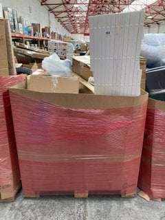 PALLET OF ASSORTED ITEMS TO INCLUDE ARTIFICIAL DRAGON TREE INDOOR PLANT: LOCATION - B8 (KERBSIDE PALLET DELIVERY)