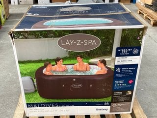 BESTWAY MALDIVES PORTABLE LAY-Z-SPA - RRP £900: LOCATION - A2