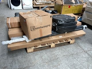 PALLET OF ASSORTED ITEMS TO INCLUDE BESTWAY LAY-Z-SPA PORTABLE SPA FILTER: LOCATION - A2 (KERBSIDE PALLET DELIVERY)