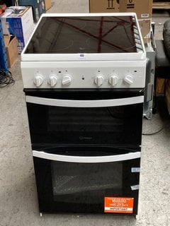 INDESIT ID5V92KMW/UK 50CM ELECTRIC COOKER IN WHITE - RRP £330: LOCATION - A3