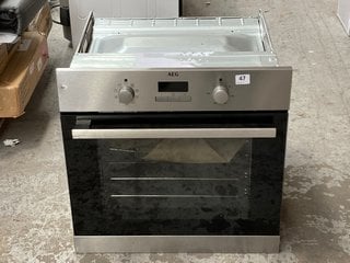 AEG BSX23101XM SURROUNDCOOK BUILT IN OVEN - RRP £270: LOCATION - A3