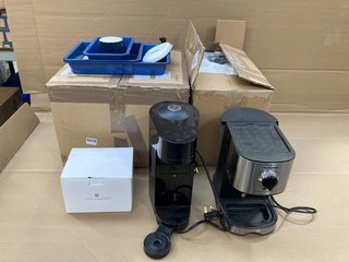 QTY OF ASSORTED HOUSEHOLD ITEMS TO INCLUDE COOKS ESSENTIAL STAINLESS STEEL COFFEE MACHINE: LOCATION - D3