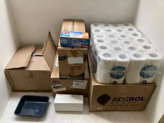 4 X BOXES OF ASSORTED ITEMS TO INCLUDE BOX OF RESEALABLE SANDWICH PLASTIC BAGS: LOCATION - A14