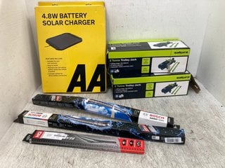 6 X ASSORTED VEHICLE ITEMS TO INCLUDE AA 4.8W BATTERY SOLAR CHARGER: LOCATION - C2