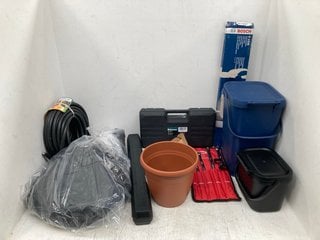 QTY OF ASSORTED ITEMS TO INCLUDE BOSCH CABIN FILTER & OUTDOOR PLASTIC TERRACOTTA FLOWER POT: LOCATION - C7