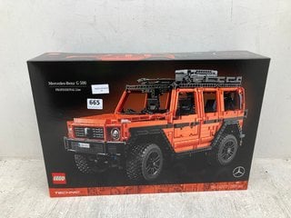 LEGO TECHNIC MERCEDES - BENZ G 500 PROFESSIONAL LINE CAR BUILD KIT MODEL: 42177 RRP - £219: LOCATION - C9