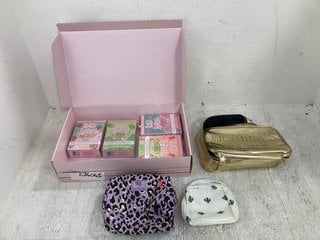 4 X ASSORTED BEAUTY ITEMS TO INCLUDE VICTORIA SECRET COSMETIC BAG IN GOLD: LOCATION - C21