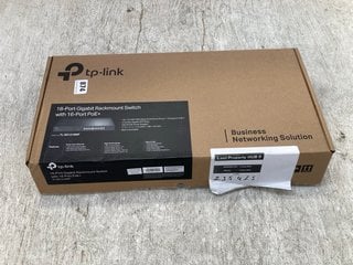 TP - LINK 18 - PORT GIGABIT RACKMOUNT SWITCH WITH 16 - PORT POE+ RRP - £180: LOCATION - D11