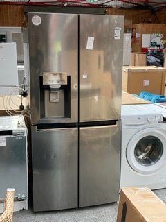 LG AMERICAN STYLE FRIDGE FREEZER : MODEL GM1844PZKV: LOCATION - D2